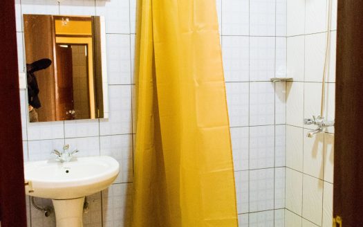 Modern 2 bedrooms all ensuite For Rent | Garden Estate Road